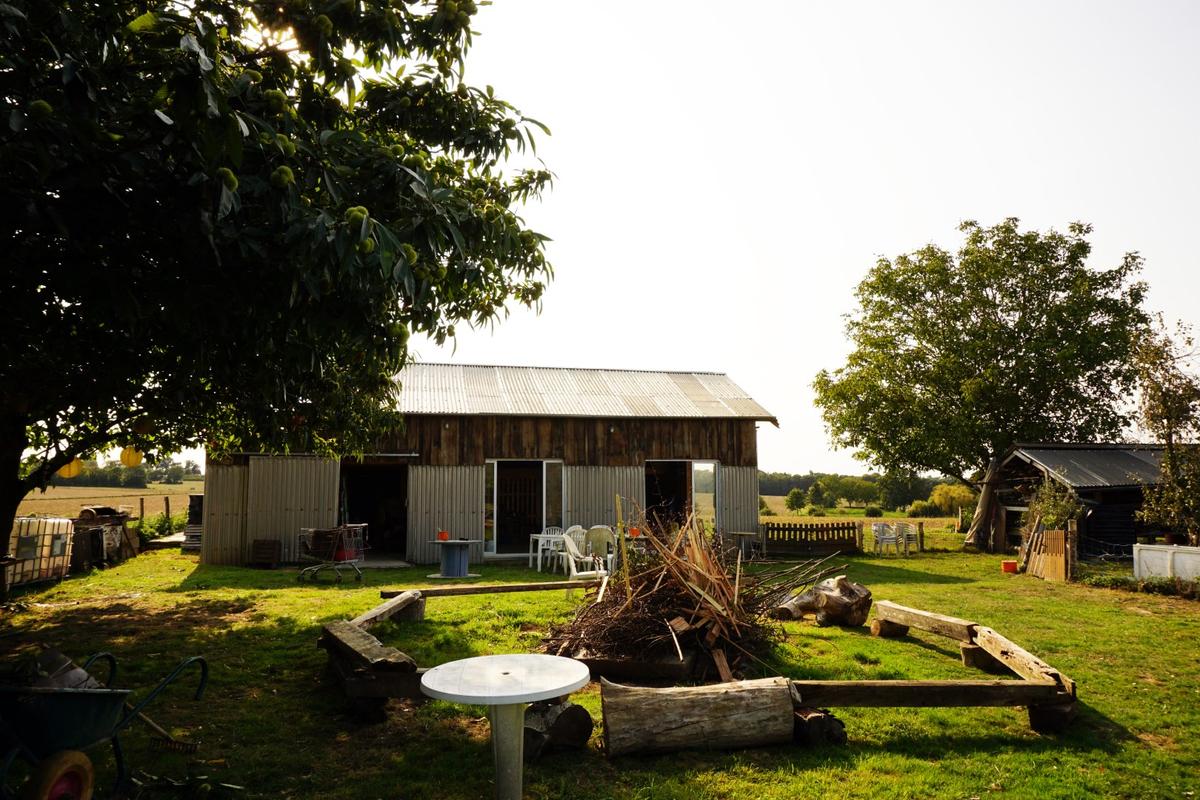 Tiers lieux de La Haute-Onglée - RETIERS (53) - 1